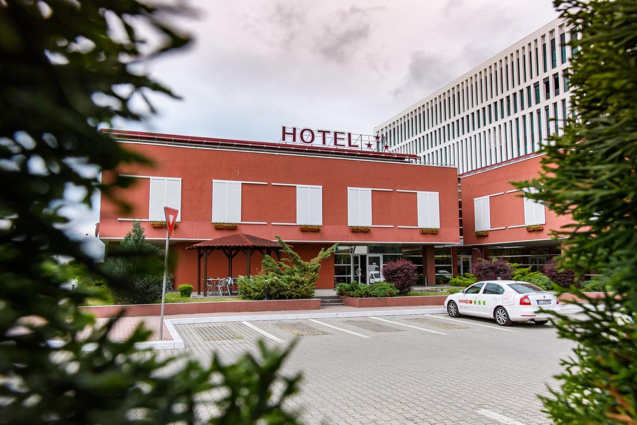 Hotel Torontal Timisoara Bagian luar foto