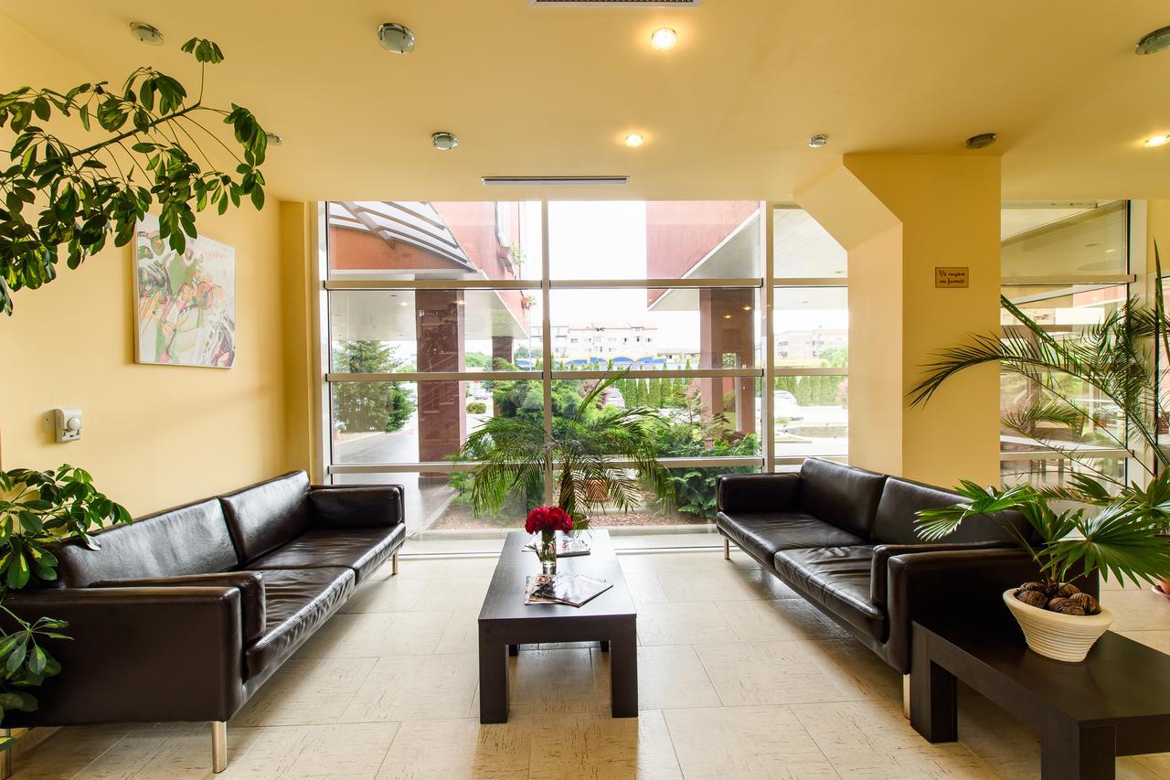 Hotel Torontal Timisoara Bagian luar foto