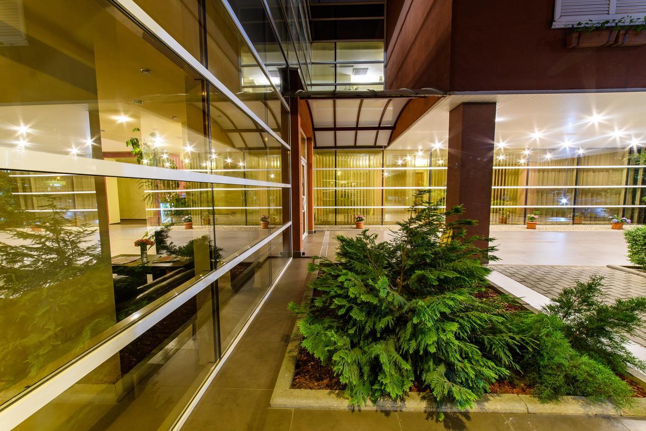 Hotel Torontal Timisoara Bagian luar foto