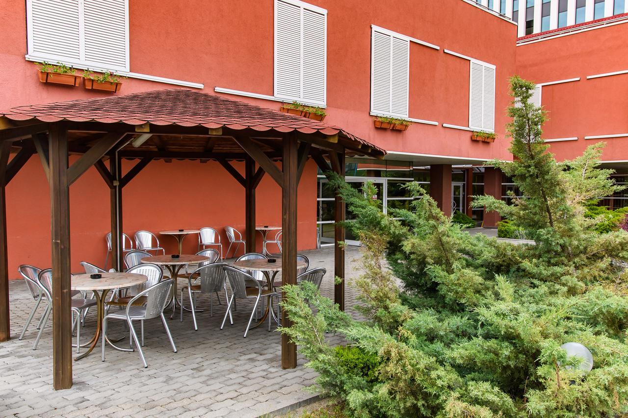 Hotel Torontal Timisoara Bagian luar foto